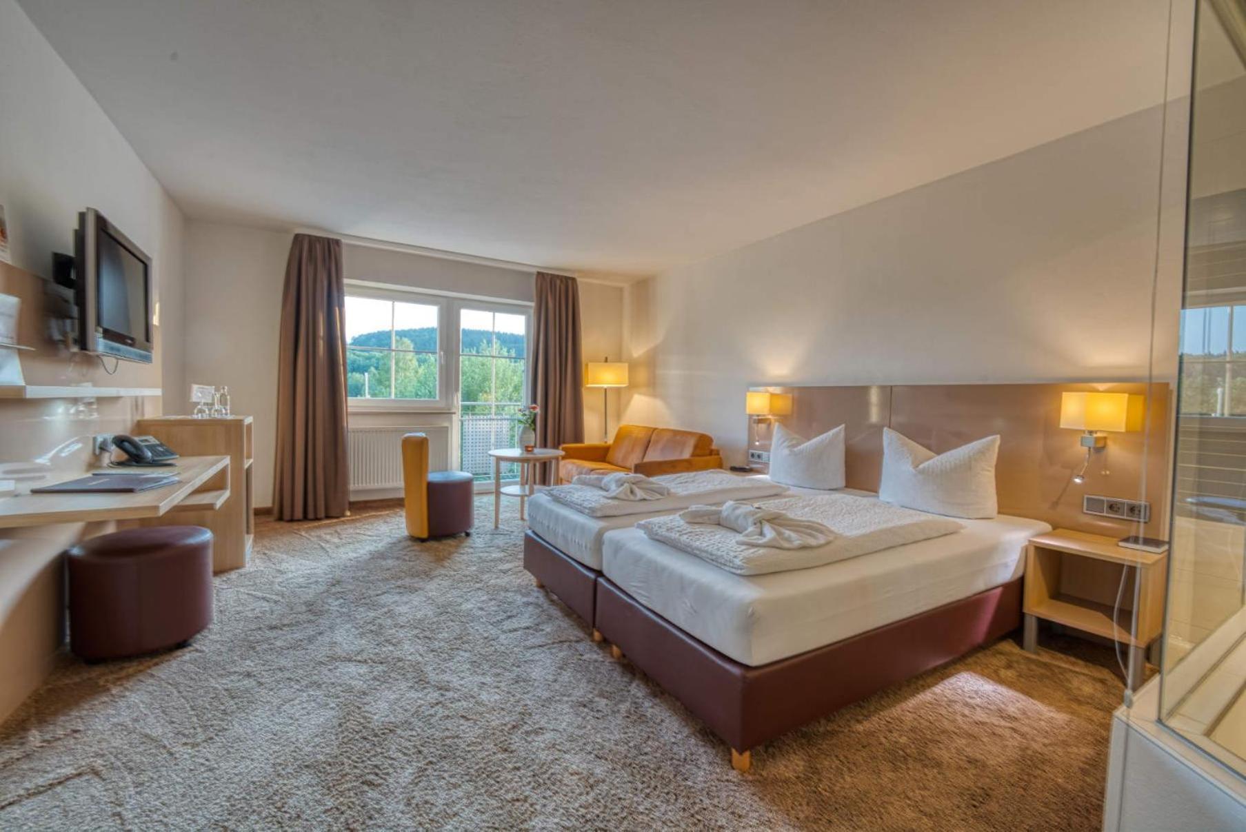 Konzell Hotel & Spa Reibener-Hof מראה חיצוני תמונה